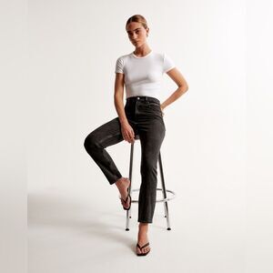 Abercrombie & Fitch 90’s Black Wash Mom High Rise Jeans Size 29 EUC